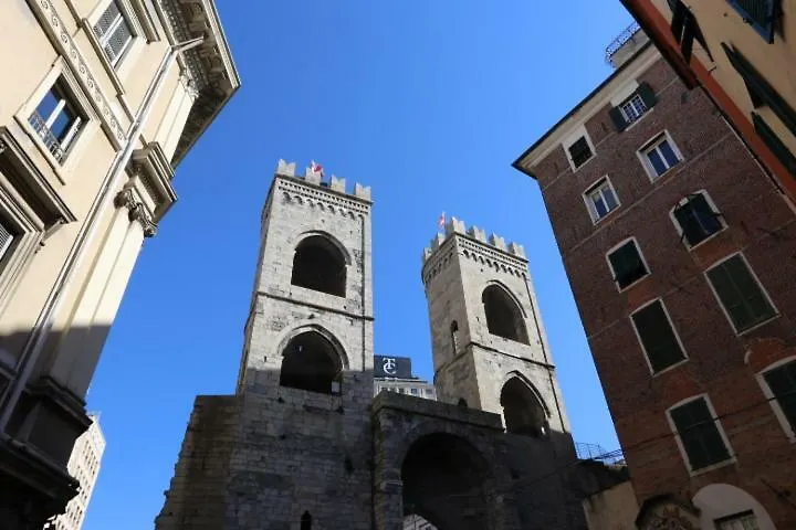 Exclusive Apt Really Downtown - Free Private Parking Included! Genua Appartement