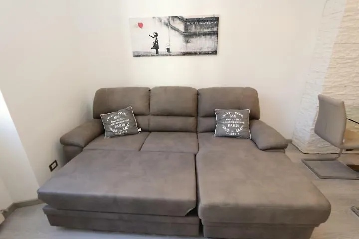 Apartman Exclusive Apt Really Downtown - Free Private Parking Included! Genova