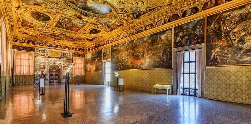 Exclusive Apt Really Downtown - Free Private Parking Included! Genua Appartement